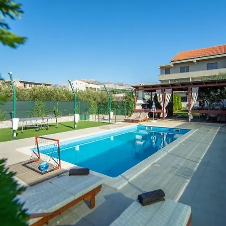 Luxury With A Swimming Pool Split - 20334 * Solin