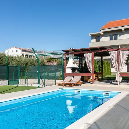 Luxury With A Swimming Pool Split - 20334 Βίλα Σολίν