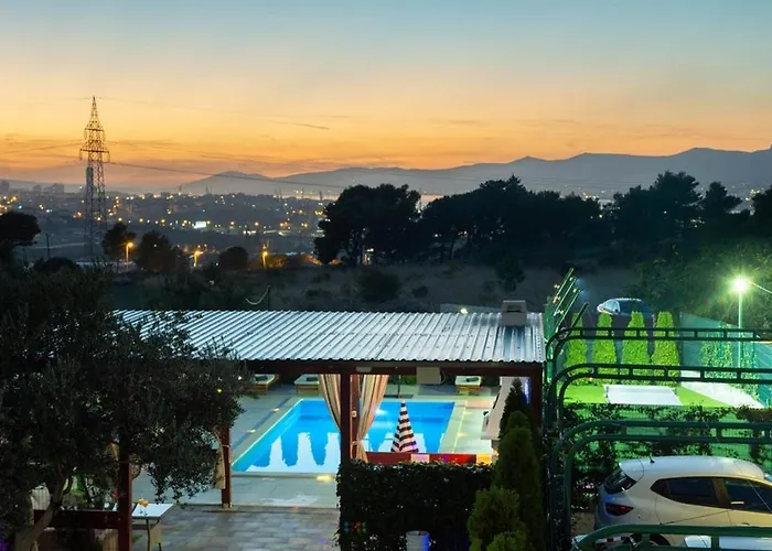 Luxury With A Swimming Pool Split - 20334 Solin